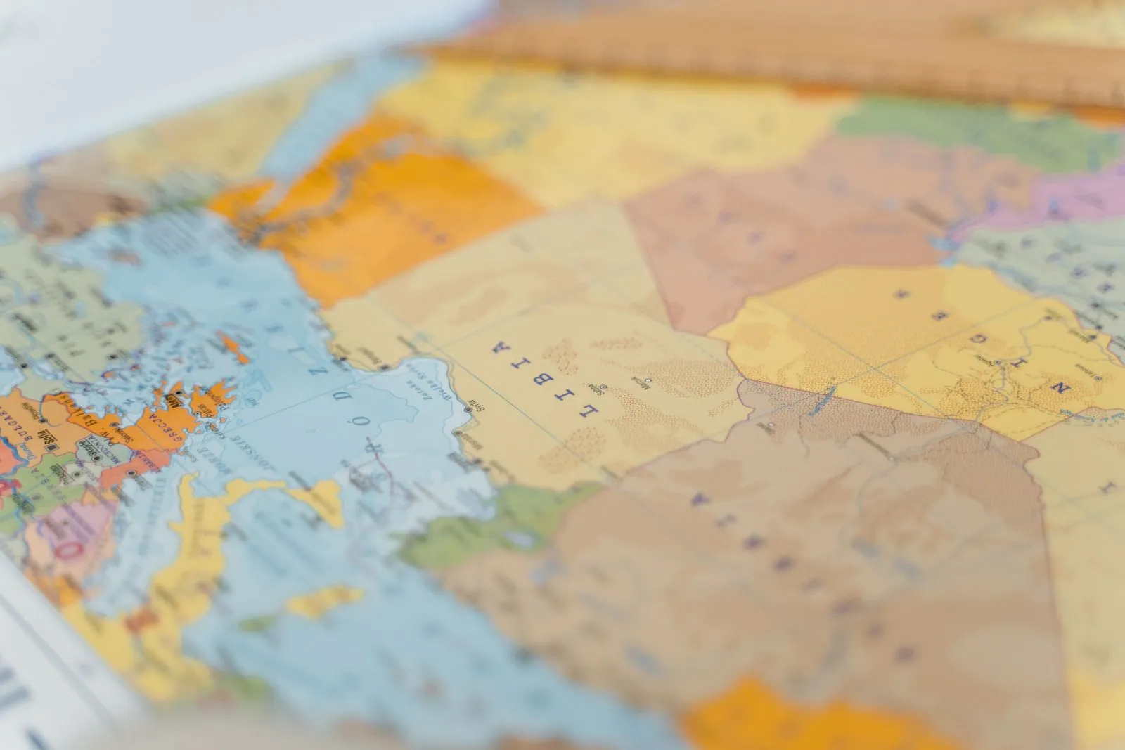 Mapa político del mundo en primer plano